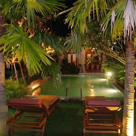 Rosseno Villa Jogjacarta Exterior foto