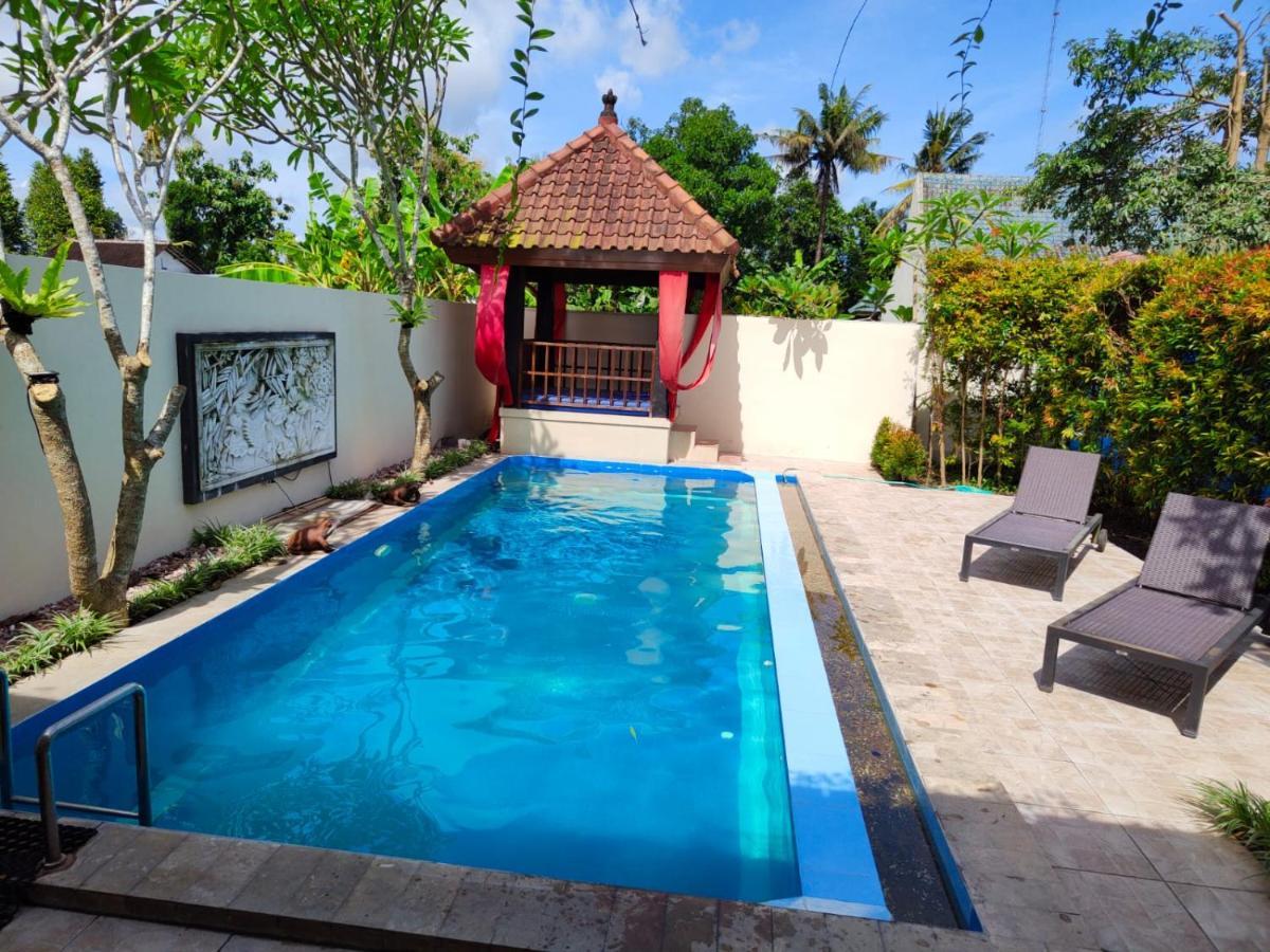Rosseno Villa Jogjacarta Exterior foto