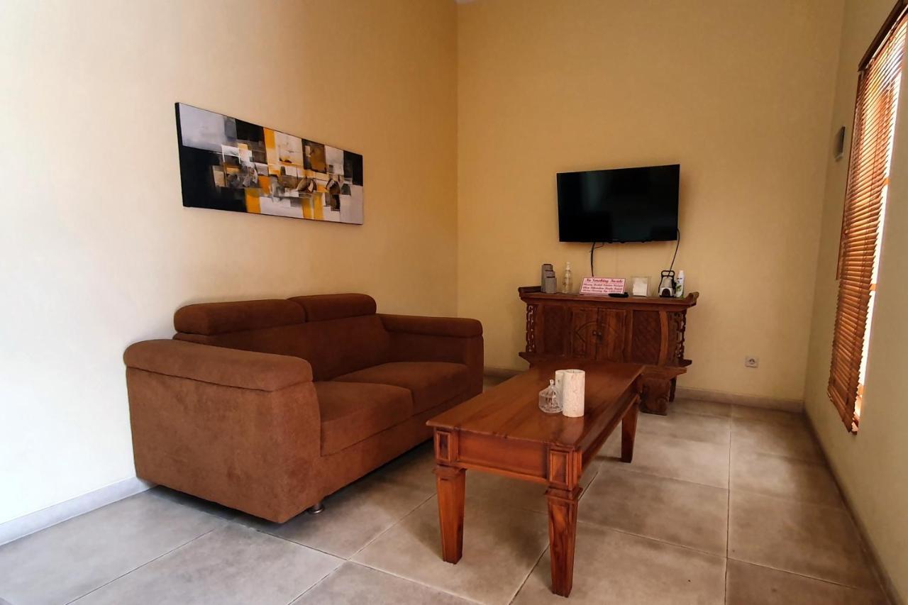 Rosseno Villa Jogjacarta Exterior foto