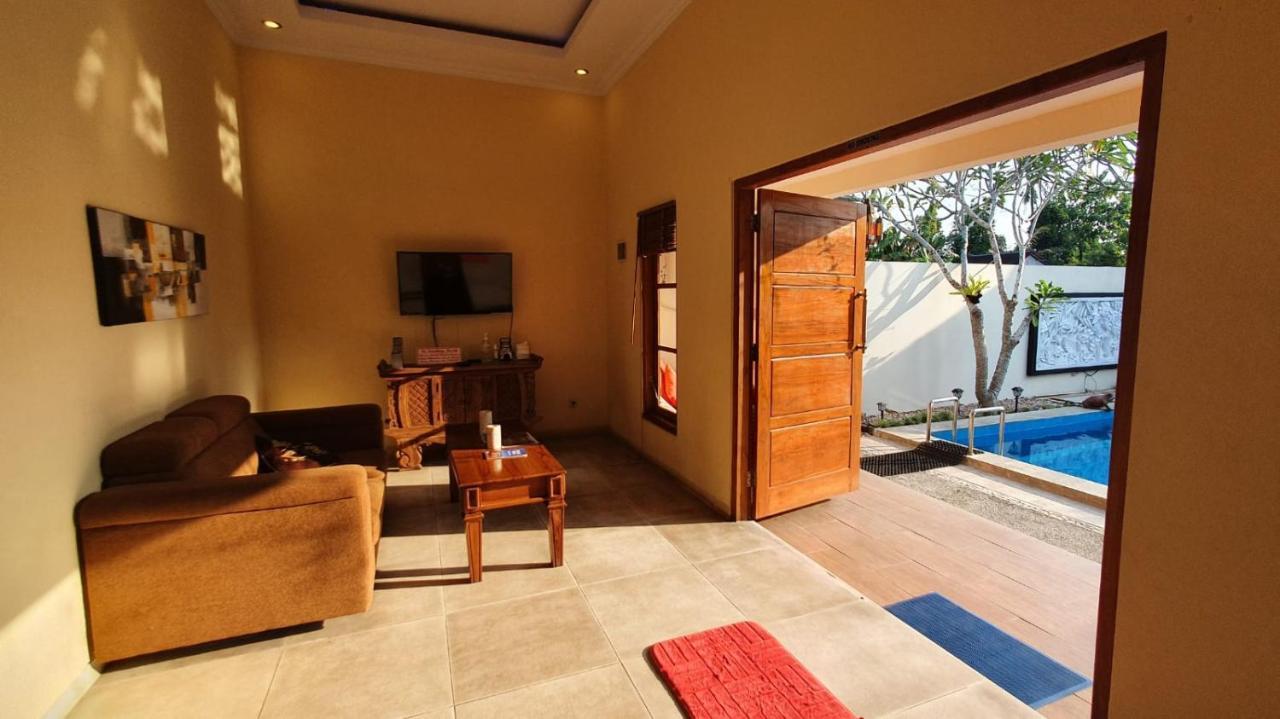 Rosseno Villa Jogjacarta Exterior foto