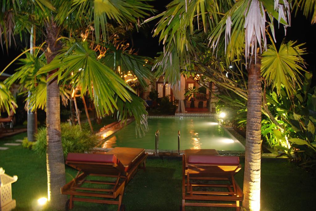 Rosseno Villa Jogjacarta Exterior foto