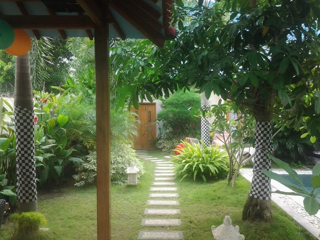 Rosseno Villa Jogjacarta Exterior foto