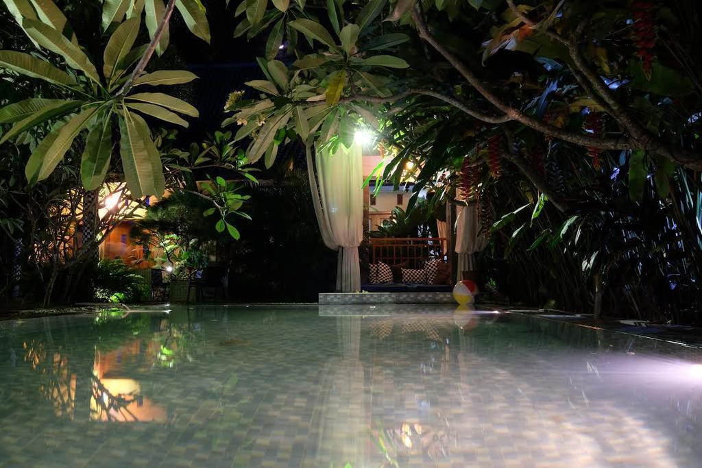 Rosseno Villa Jogjacarta Exterior foto