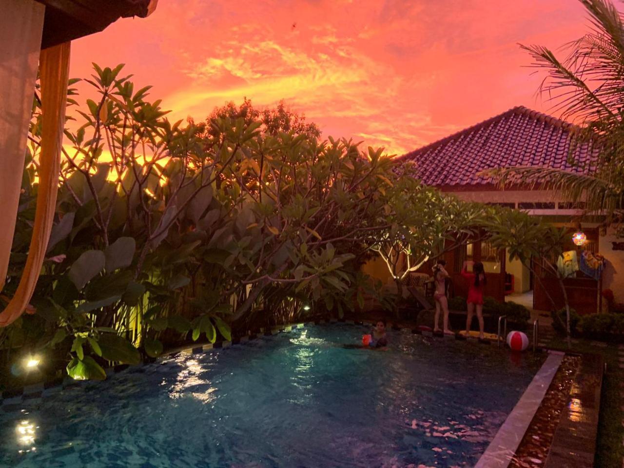 Rosseno Villa Jogjacarta Exterior foto